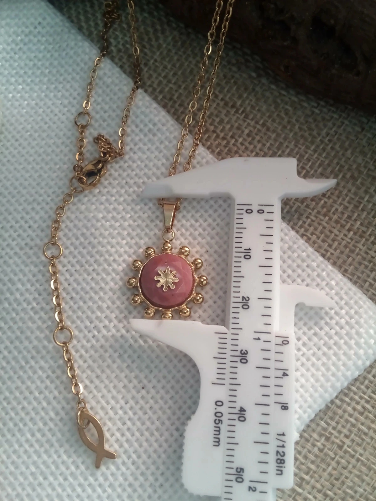 Rhodonite stone necklace – photo 3